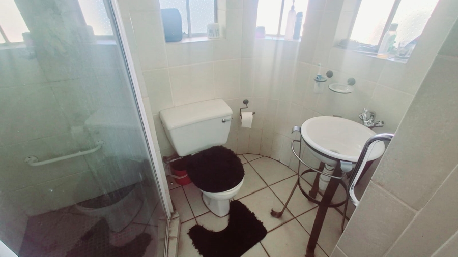4 Bedroom Property for Sale in Vaalpark Free State